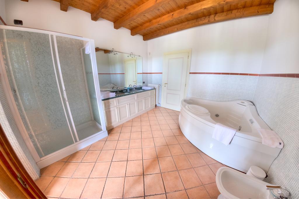 Agriturismo Villa Antonella Ιζέο Εξωτερικό φωτογραφία